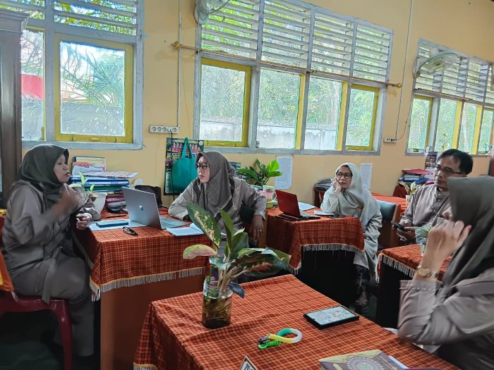 Perkuat Pembinaan Siswa, MTsN 3 Batang Hari Tuntaskan Penyusunan Program Kokurikuler