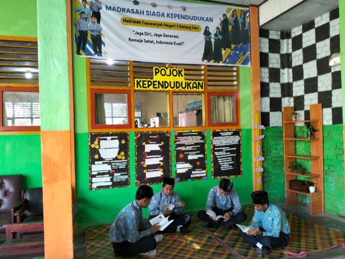 MTsN 3 Batang Hari Melaju sebagai Wakil Kabupaten dalam Program Madrasah Siaga Kependudukan Paripurna