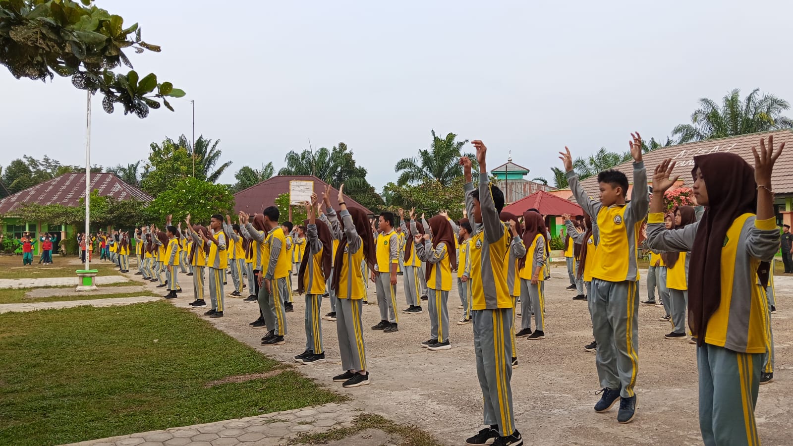 Sabtu BERSERI di MTs Negeri 3 Batang Hari