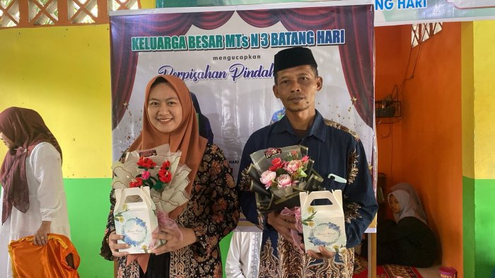 MTsN 3 Batang Hari Gelar Acara Perpisahan Guru dan Pegawai yang Pindah Tugas sebagai ASN PPPK