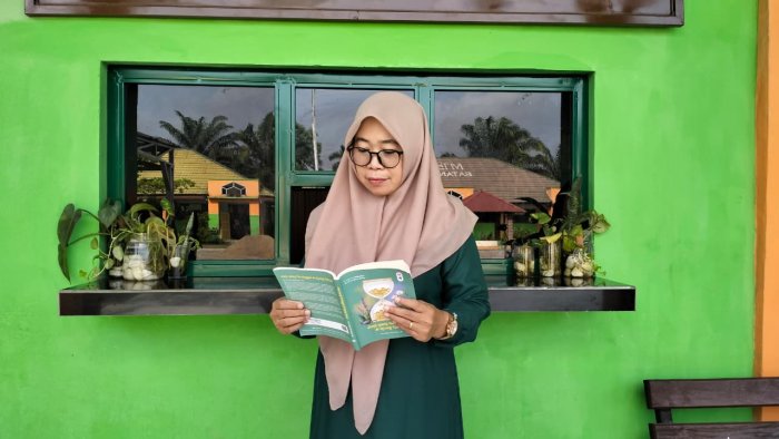Wujudkan Dedikasi Literasi, Wikarti, S.Pd. Raih Predikat Penulis Nasional dalam Program Sekarya Bersama Gol A Gong