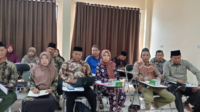 KKMTs Matangkan Porseni 2025: Plt. Kepala MTsN 3 Batang Hari Hadir dalam Rakor Penting KKMTs Matangkan Porseni 2025: Plt. Kepala MTsN 3 Batang Hari Hadir dalam Rakor Penting