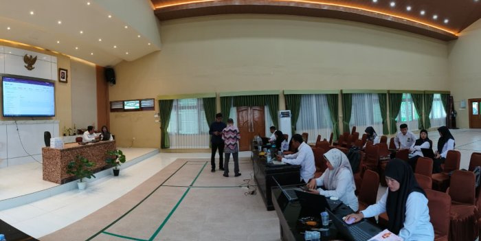 Tingkatkan Kompetensi Pengelolaan Pajak, Bendahara dan Operator MTsN 3 Batang Hari Ikuti Bimtek Coretax DJP