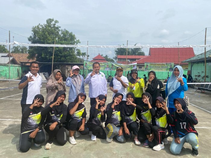 Semangat Berkobar, Tim Voli Putri MTsN 3 Raih Juara 3 pada Porseni MTs