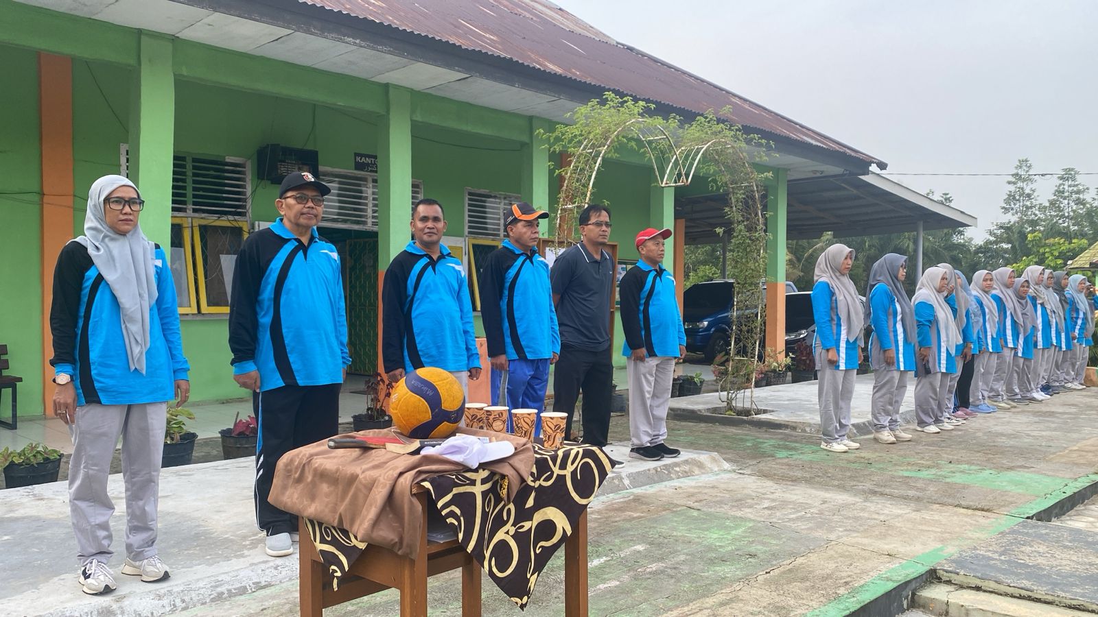 Pembukaan Class Meeting Semester Genap 2024/2025 MTsN 3 Batang Hari