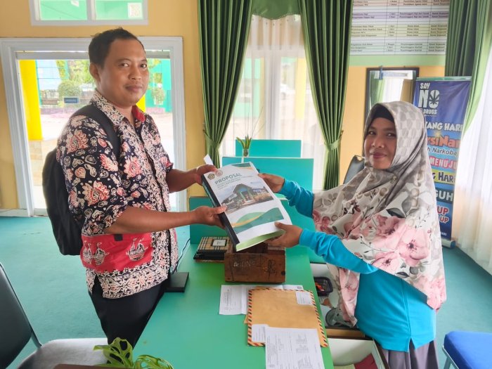 MTsN 3 Batang Hari Mantapkan Langkah, Serahkan Proposal Fullday ke Kemenag