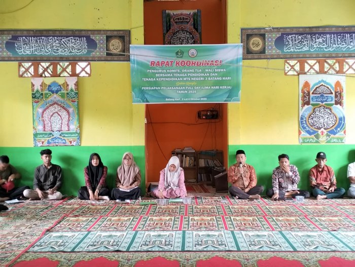 MTsN 3 Batanghari Gelar Rapat Komite dan Wali Murid Bahas Persiapan Full Day School