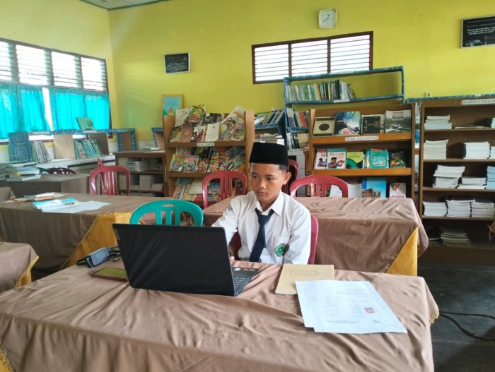 Langkah Awal Menuju Prestasi, Siswa MTsN 3 Batang Hari Ikuti Simulasi OMI 2025