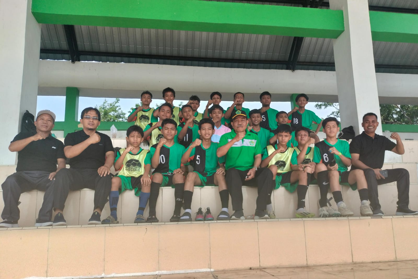 MTsN 3 Batang Hari Raih 3 Poin pada Turnamen BSI Kemenag Cup U-15