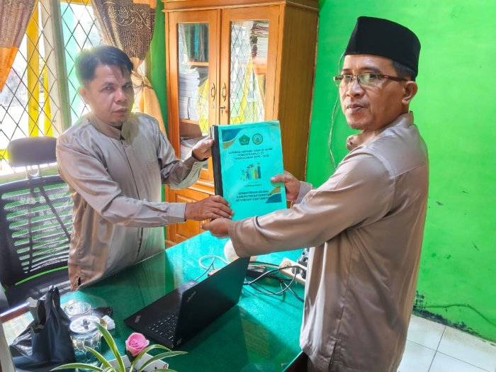 Evaluasi ASAS Tuntas, Panitia Serahkan Laporan ke Tata Usaha Madrasah
