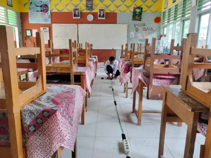 Jelang Gladi Bersih TKA 2026, Tim Teknisi MTsN 3 Batang Hari Matangkan Persiapan Sistem dan Server