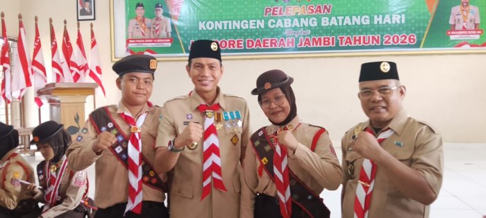 Bersama Bupati Batang Hari, Kepala MTsN 3 Batang Hari Hadiri Pelepasan Kontingen Jamda Jambi 2026