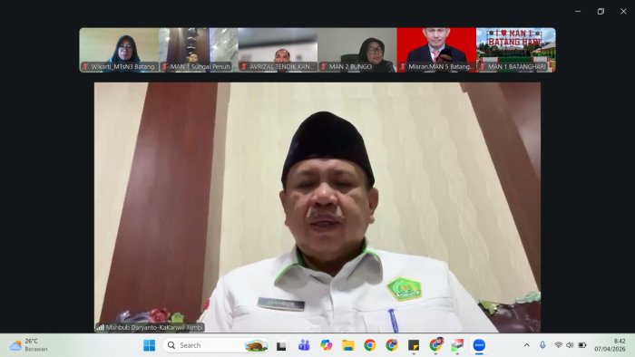 Optimalisasi Kinerja Guru, MTsN 3 Batang Hari Ikuti Zoom Pemetaan Beban Kerja SIMPEMA