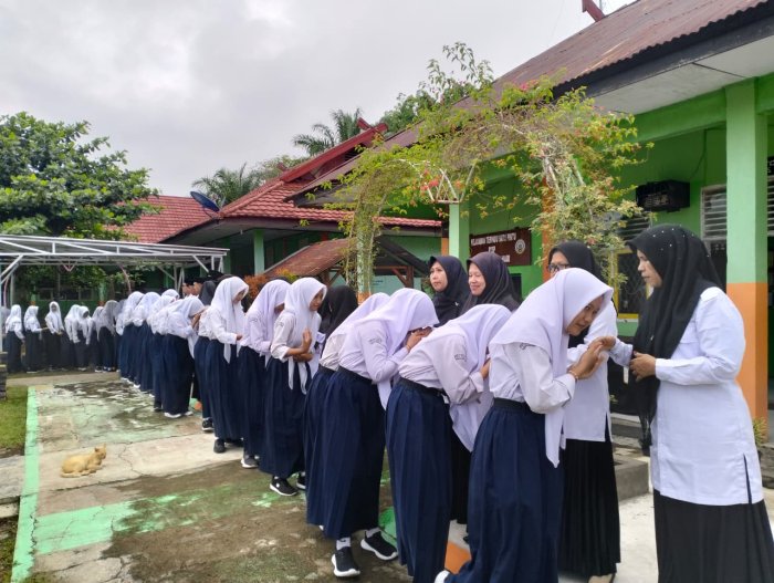 Kembali ke Madrasah, MTsN 3 Batang Hari Gelar Apel dan Halal Bihalal Penuh Makna